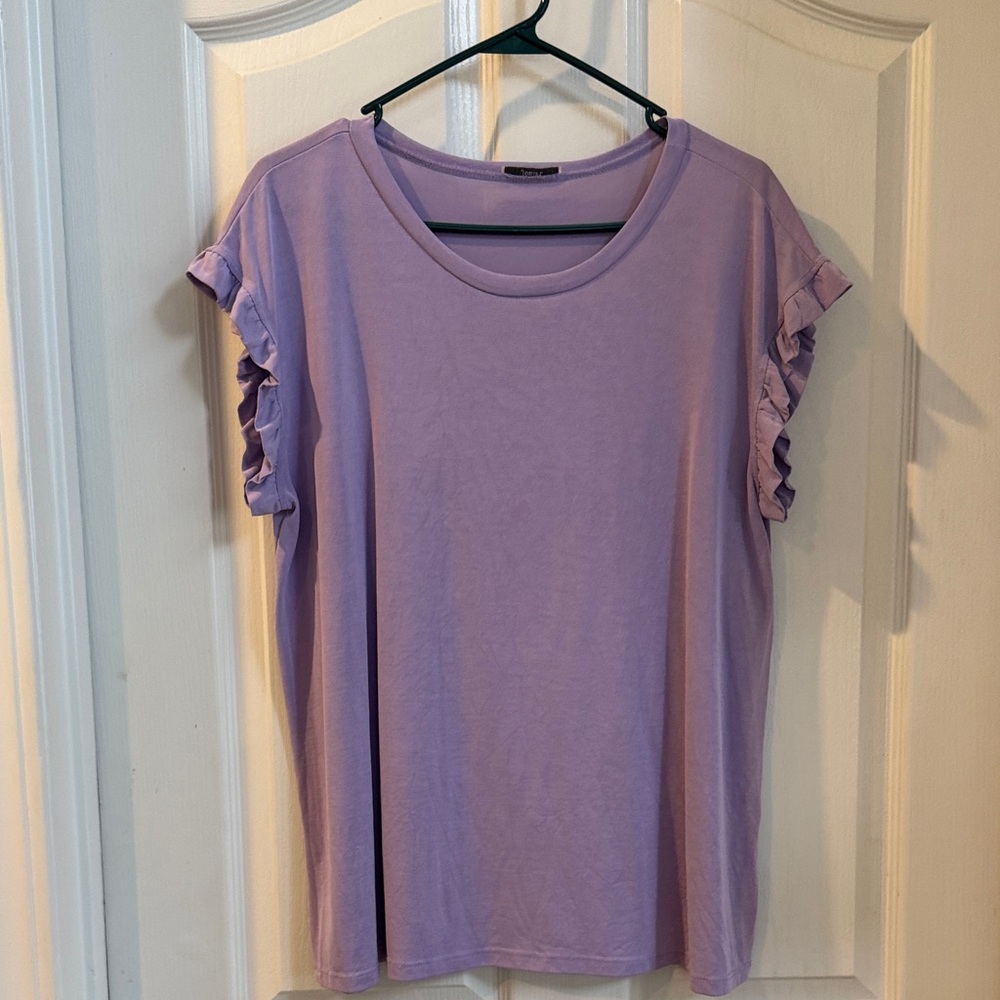 JODIFL Lilac Ruffle Sleeve Tee